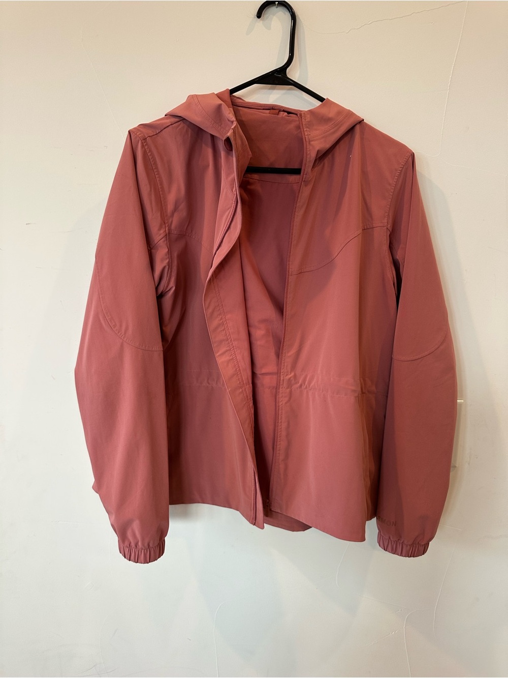 lululemon athletica Lightweight Hooded Utility Jacket in Rose